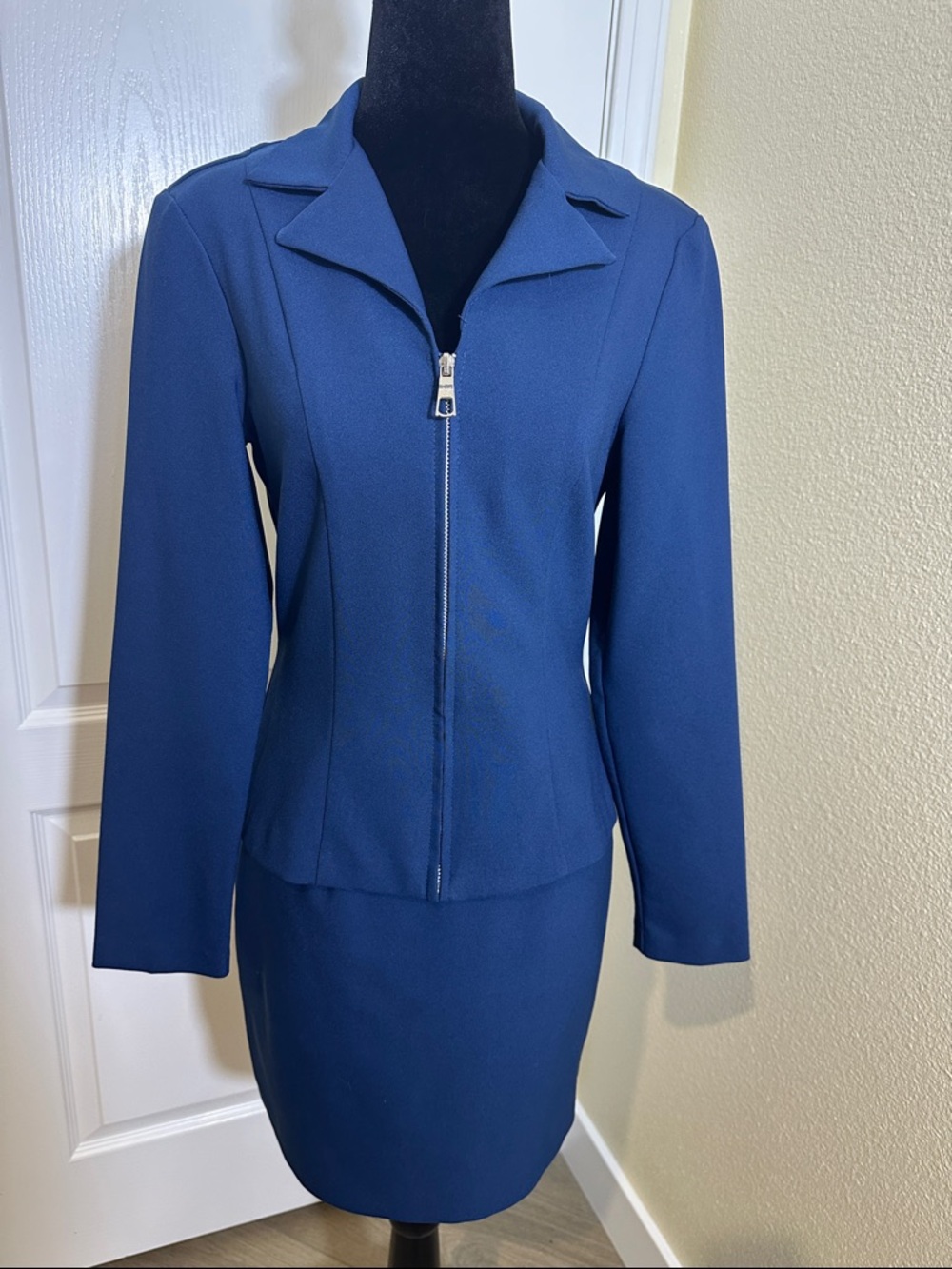 Jonathan Martin Vintage Peacock Blue two piece suit. Zip up Jacket & Mini Skirt.